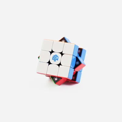 GAN V100